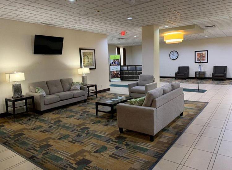 Quality Inn & Suites Downtown Mansfield Exteriér fotografie