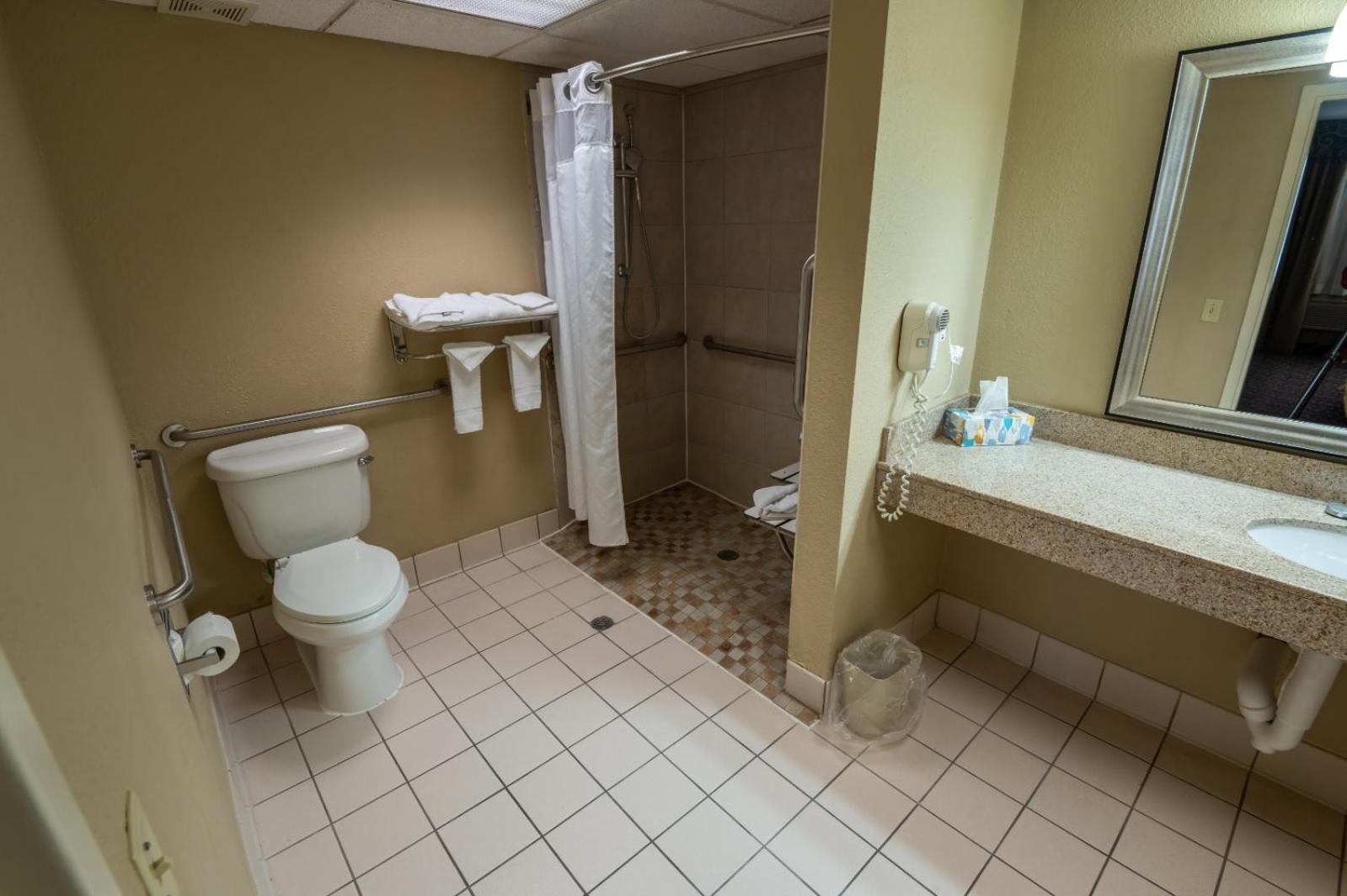 Quality Inn & Suites Downtown Mansfield Exteriér fotografie