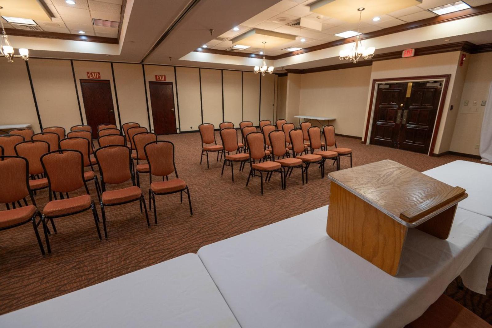 Quality Inn & Suites Downtown Mansfield Exteriér fotografie